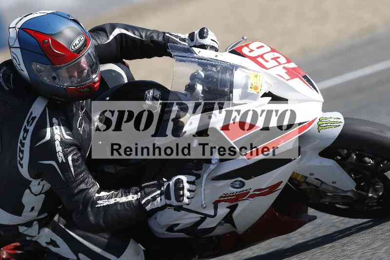 /Archiv-2024/02 29.01.-02.02.2024 Moto Center Thun Jerez/Gruppe rot-red/156